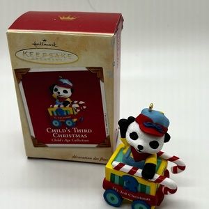 Hallmark Keepsake Ornament 2002 Child's Third Christmas - Age Collection